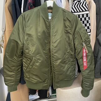 Бомбер alpha industries