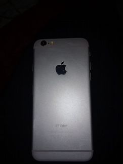 Телефон iPhone