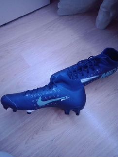 Бутсы Nike