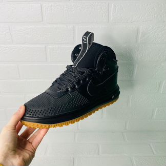 Nike Air Force 1 с мехом