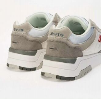 Мужские кроссовки