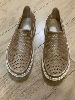 Мокасины crocs