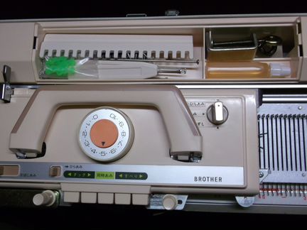 Вязальная машина Бразер brother кн-831 Япония-100