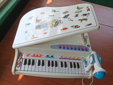 Детское,игрушечное, пианино на батарейках
