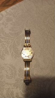 Swatch часы швейцарские женские