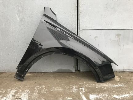 Крыло переднее правое Audi Q7 4M0821106D