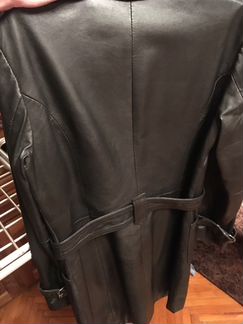 Кожаное пальто с поясом 46-48