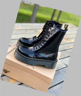 Ботинки Dr. Martens