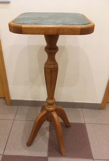 Декоративная подставка