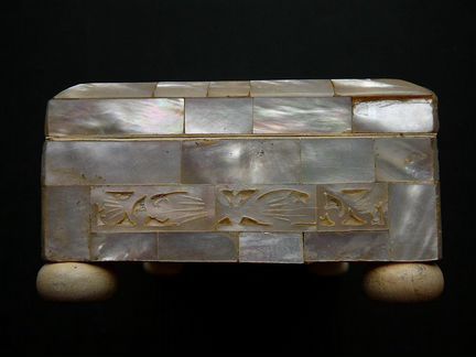 Агитационная шкатулка, перламутр, кость, 30-е годы