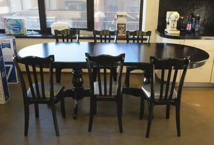 Стол кухонный