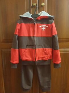 Костюм детский.Новый