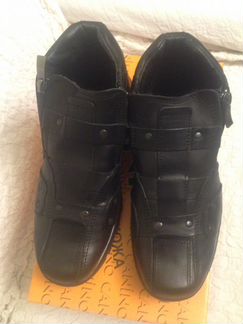 Зимние ботинки. Новые