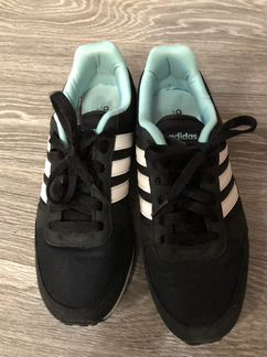 Кроссовки adidas