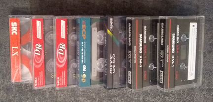 Аудио компакт кассеты 8 штук