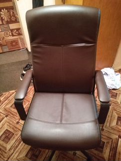 Продам компьютерное кресло новое