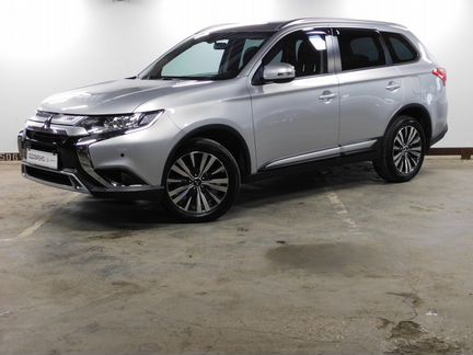 Mitsubishi Outlander 2.0 CVT, 2018, 15 678 км