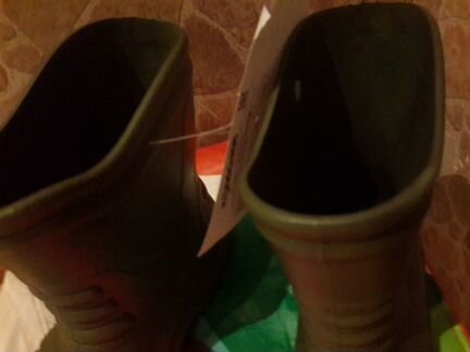 Резиновые сапожки Эво-материал,литые, Новые