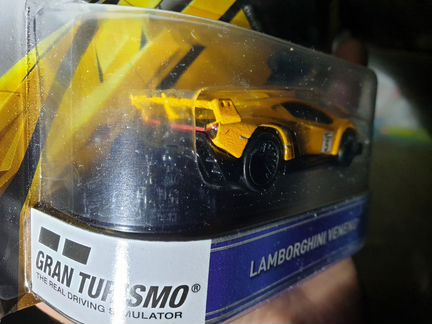 Книга Lamborghini Gran Turismo