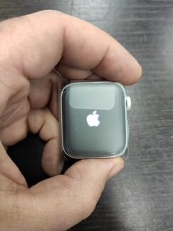 Apple watch 4 40mm Silver/Серебро