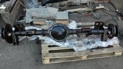 Задний мост Шевроле Тахо 840. На 2005 год