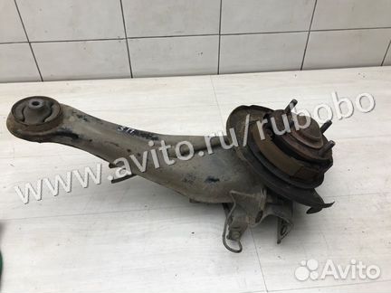 Кулак задний правый правый Mitsubishi Lancer 9