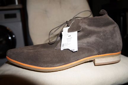 Новые замшевые ботинки 45 р