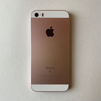 iPhone 5 SE. 64гб. Розовое золото