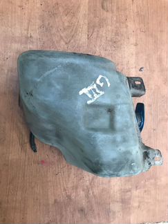 Бачок насос омывателя Golf 3 Гольф 3