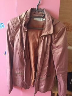 Ветровка женская