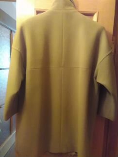 Фирменное женское пальто