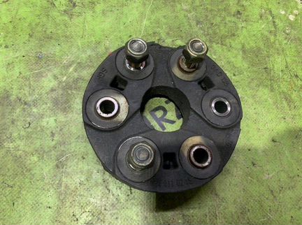 Муфта карданного вала Mercedes E-Class W210