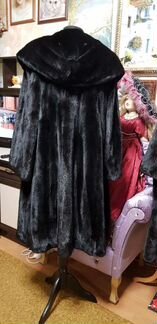 Шуба норковая с капюшоном(канадка) новая 54/56