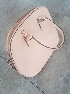 Сумка Coccinelle с ремнем