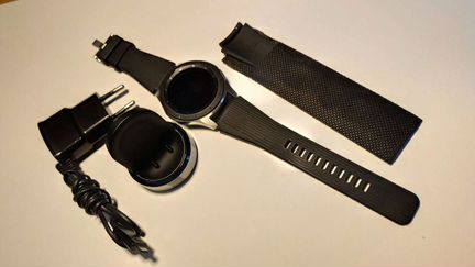 Смарт-часы Samsung Galaxy Watch 46mm Silver