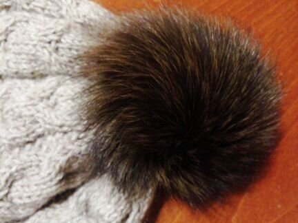 Шапка новая вязаная, помпон нат мех