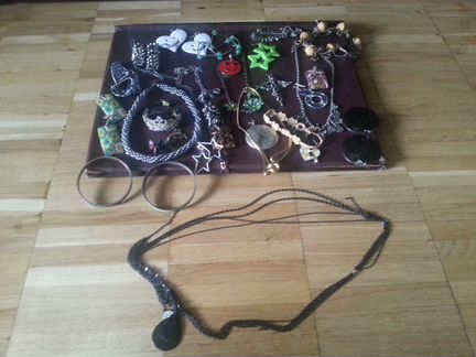 Набор бижутерии