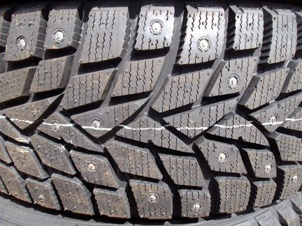 Новые Dunlop ice 02 XL 235 50 18 R18 ice02