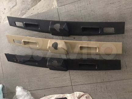 Накладка крышки багажника Мерседес мл 164