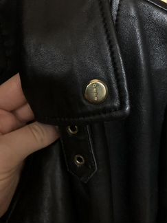 Женская кожаная куртка bebe (Италия )