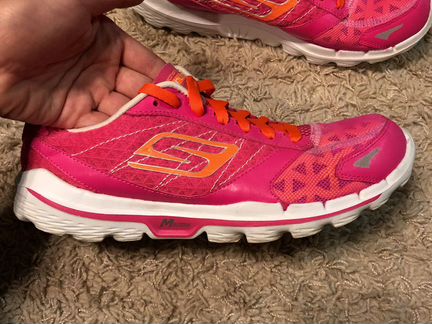 Кроссовки skechers