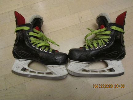 Коньки Bauer Vapor X600 JR 3EE