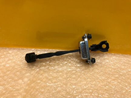 Ограничитель двери задний Nissan Murano Z52