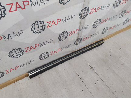 Накладка двери передняя правая Infiniti Qx70