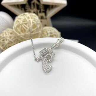 Колье пистолет из серебра 925