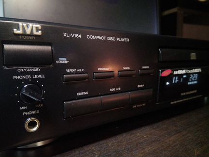 JVC XL-V164BK (CD плеер)