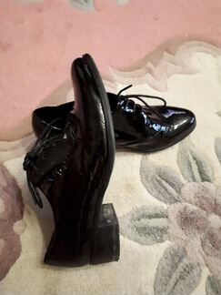 Лоферы женские