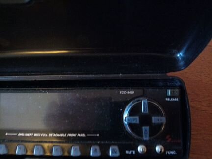 Панель от автомагнитолы LG