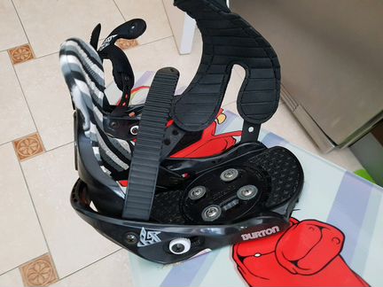 Сноуборд, крепления и шлем