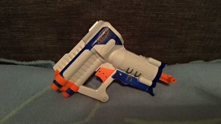 Пистолет nerf